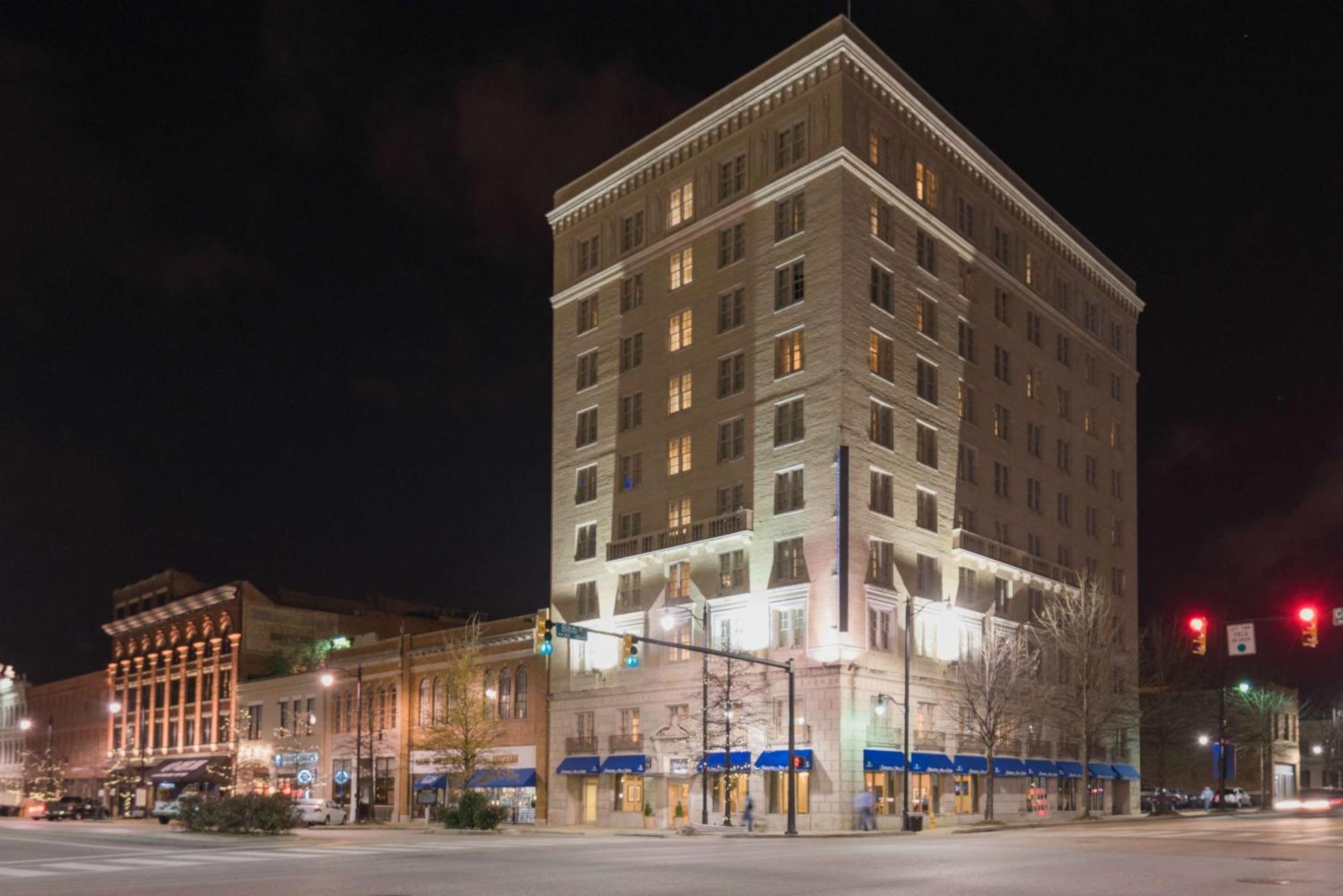 Hampton Inn & Suites Montgomery-Downtown Екстер'єр фото